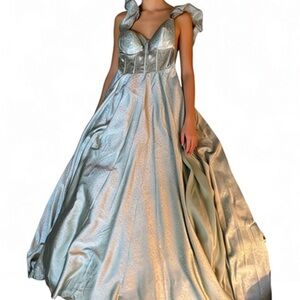 Darling green elegant dress NWT